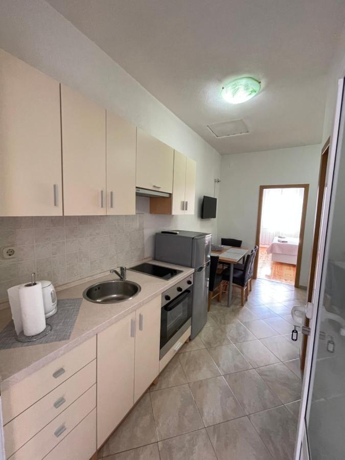 Ivan I Matej Apartments Блаце Екстер'єр фото