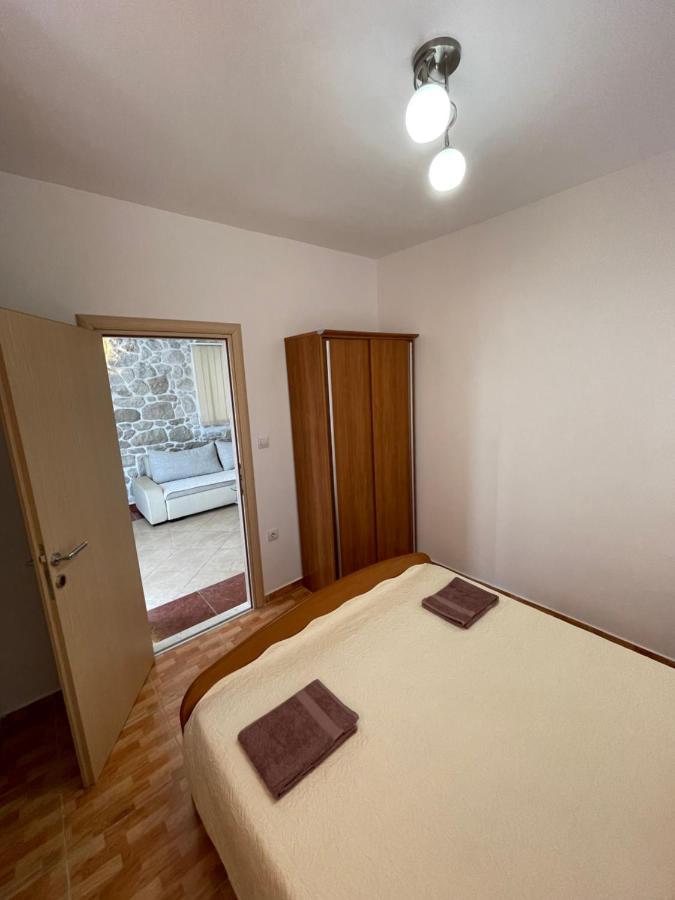 Ivan I Matej Apartments Блаце Екстер'єр фото