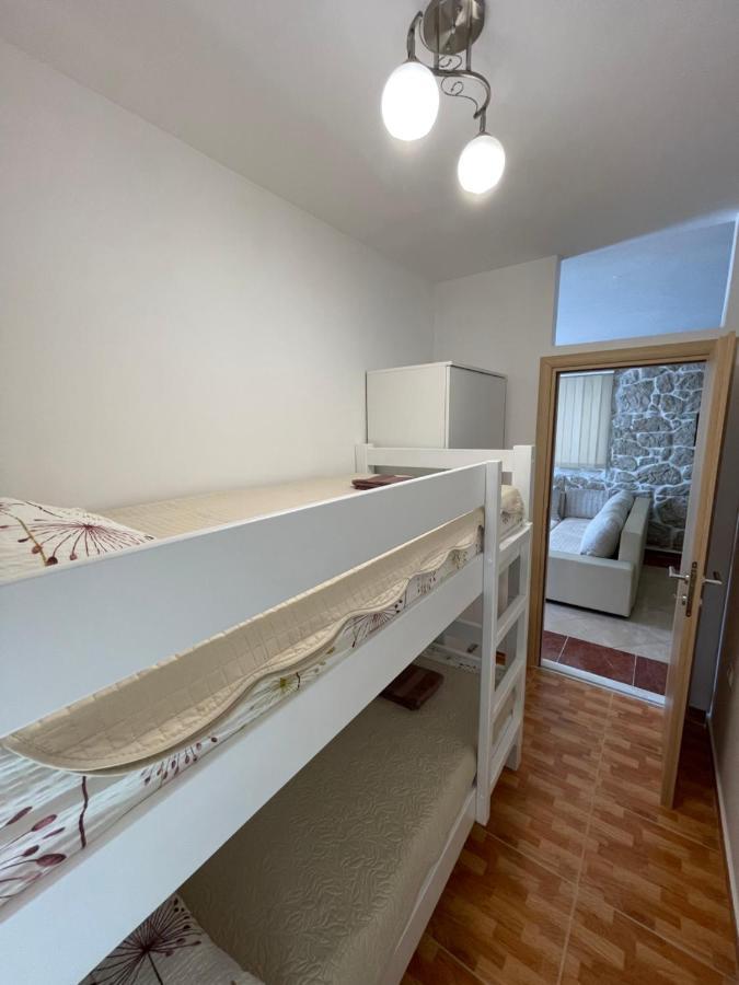 Ivan I Matej Apartments Блаце Екстер'єр фото
