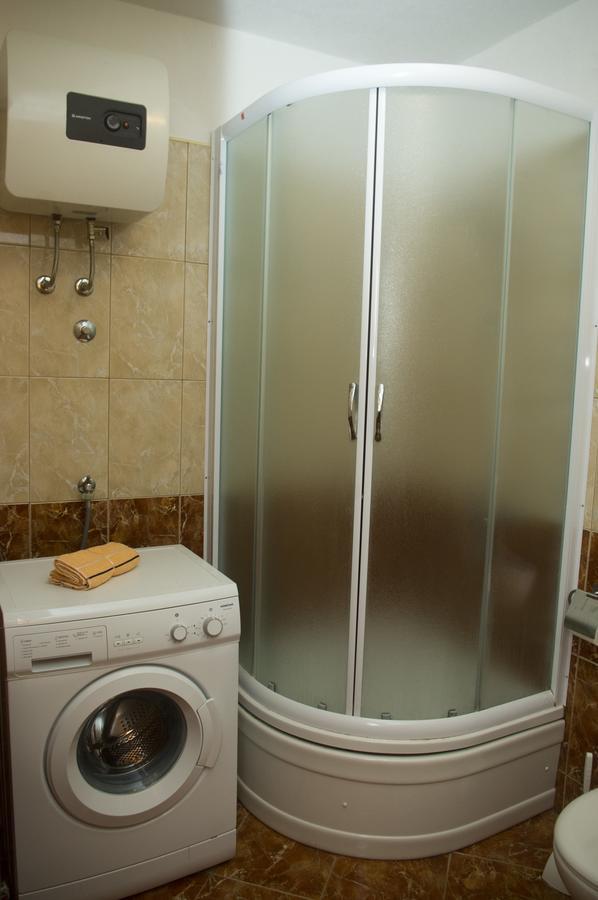 Ivan I Matej Apartments Блаце Екстер'єр фото